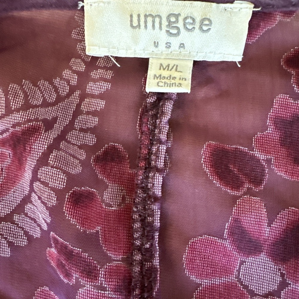 Umgee Velvet Sheer Floral Kimono Size M/L Feminine Festive Boho Open Cardigan - Picture 9 of 10